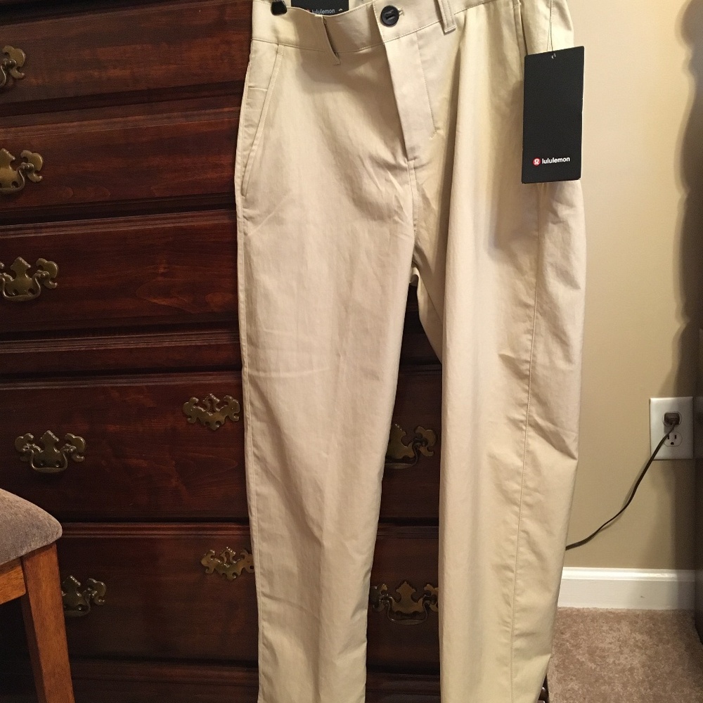 Lululemon relaxed-fit Mens Tapered Trousers 30"